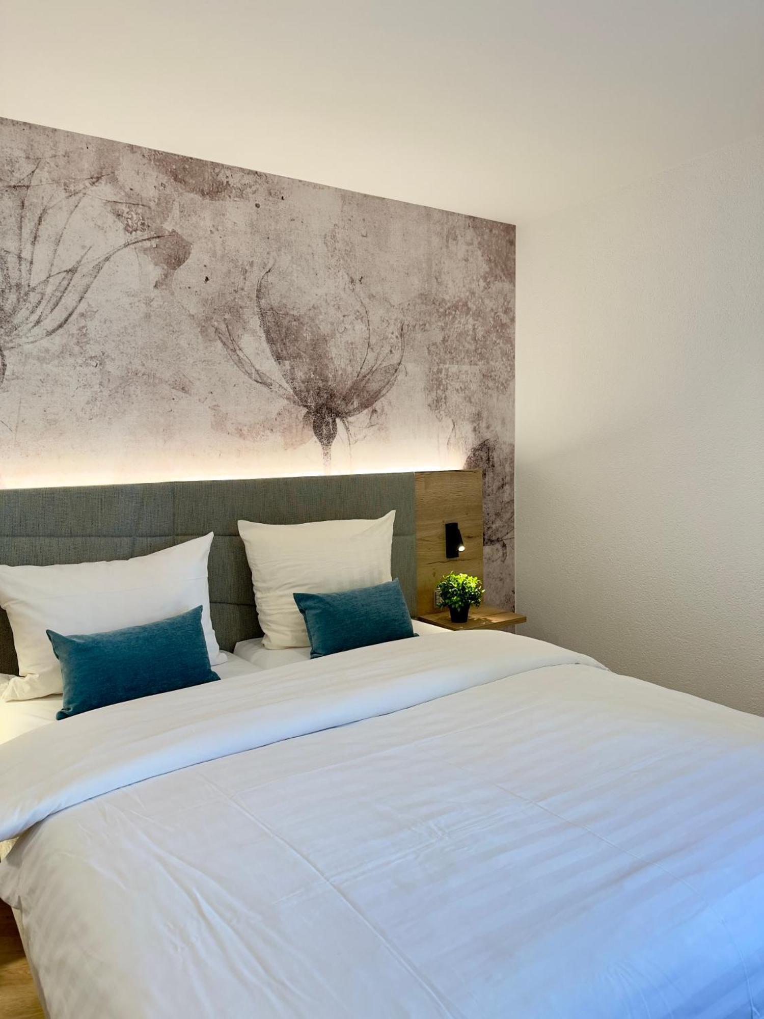 Living & Serviced Apartments By Blauer Wolf Gunzenhausen Buitenkant foto