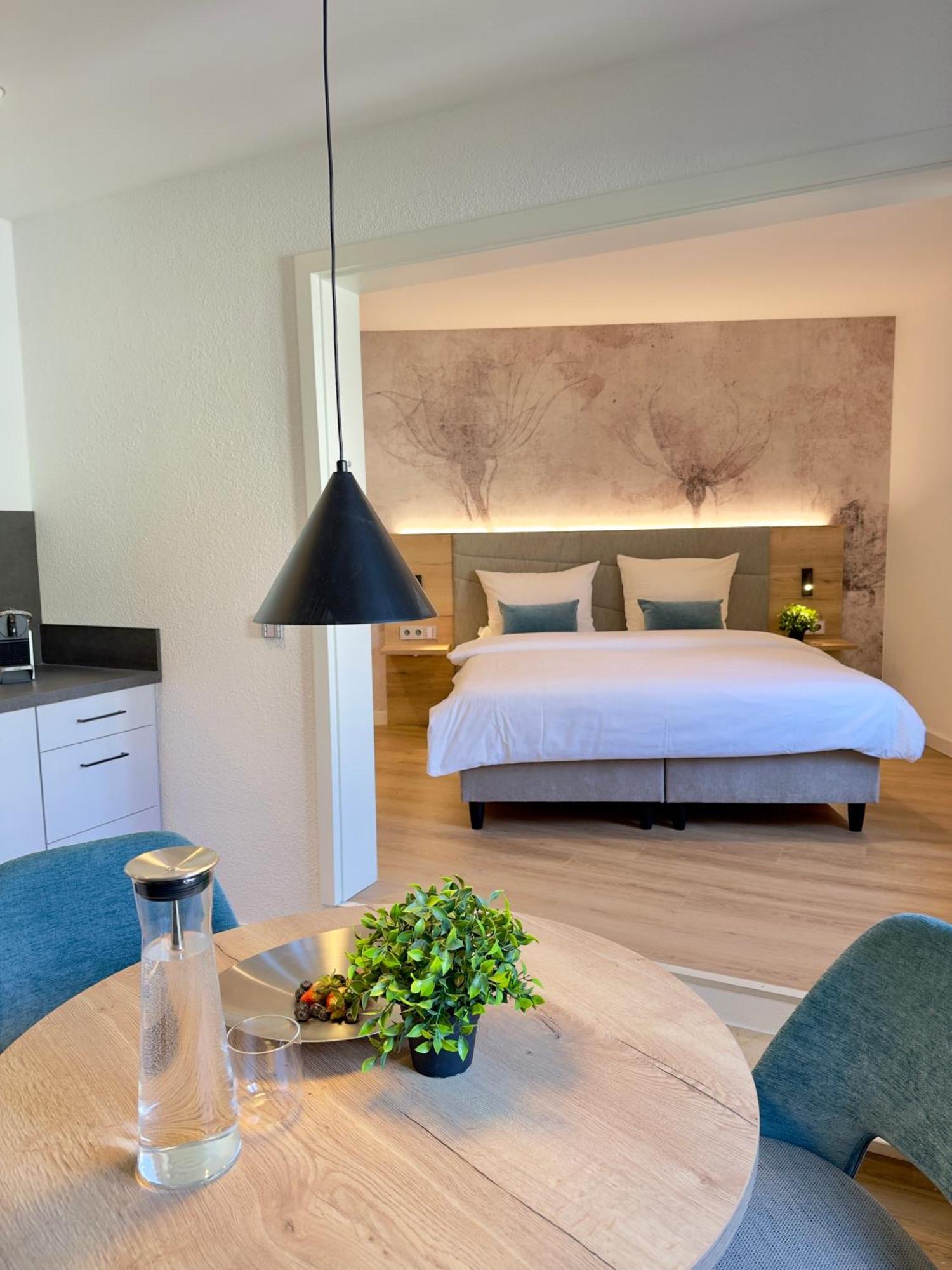 Living & Serviced Apartments By Blauer Wolf Gunzenhausen Buitenkant foto