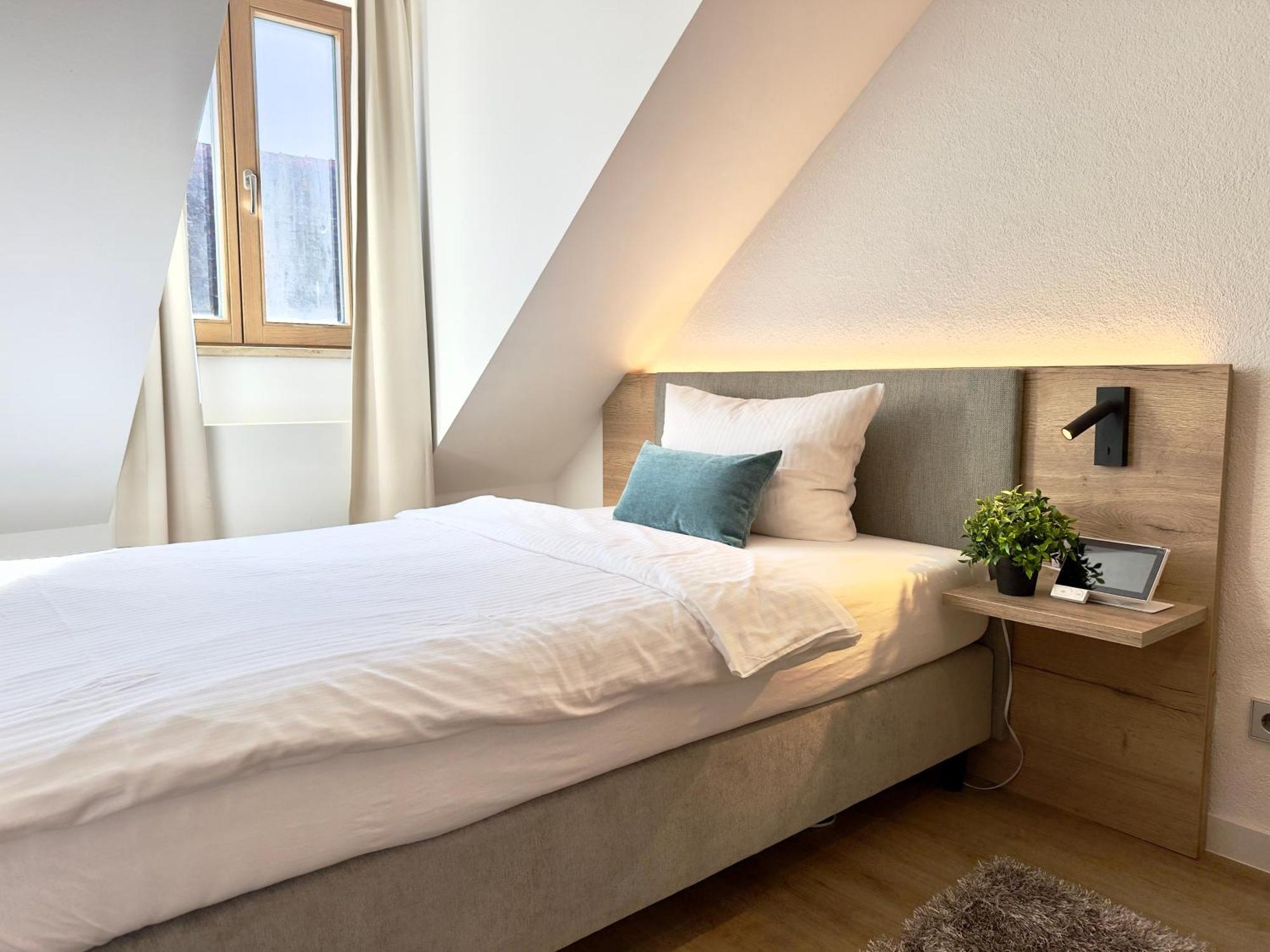 Living & Serviced Apartments By Blauer Wolf Gunzenhausen Buitenkant foto