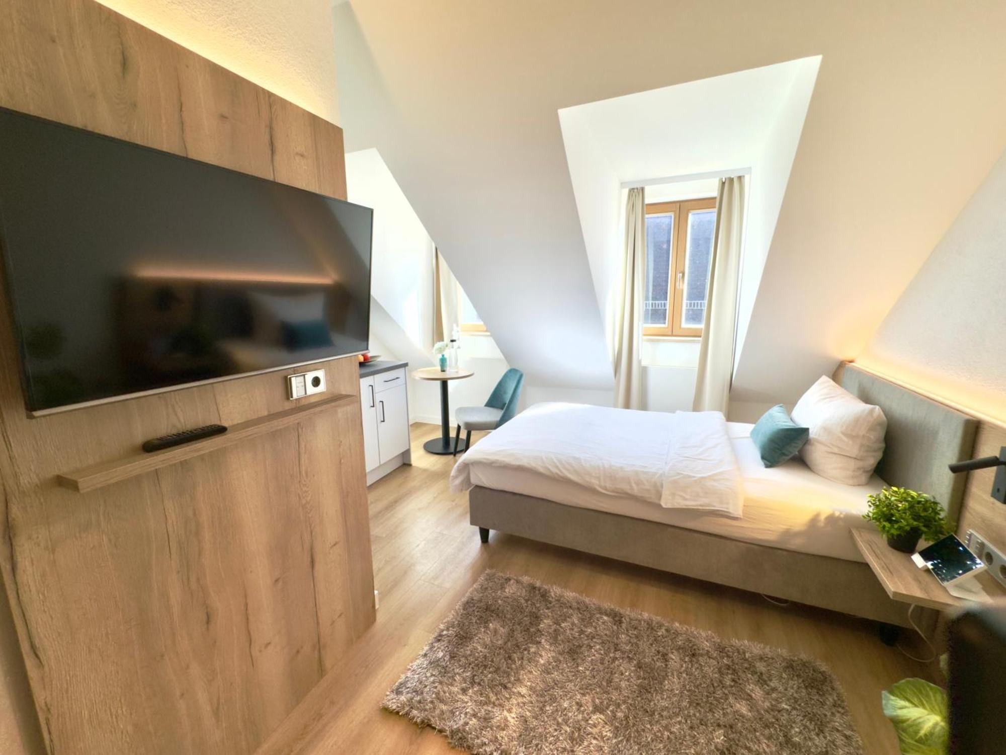 Living & Serviced Apartments By Blauer Wolf Gunzenhausen Buitenkant foto