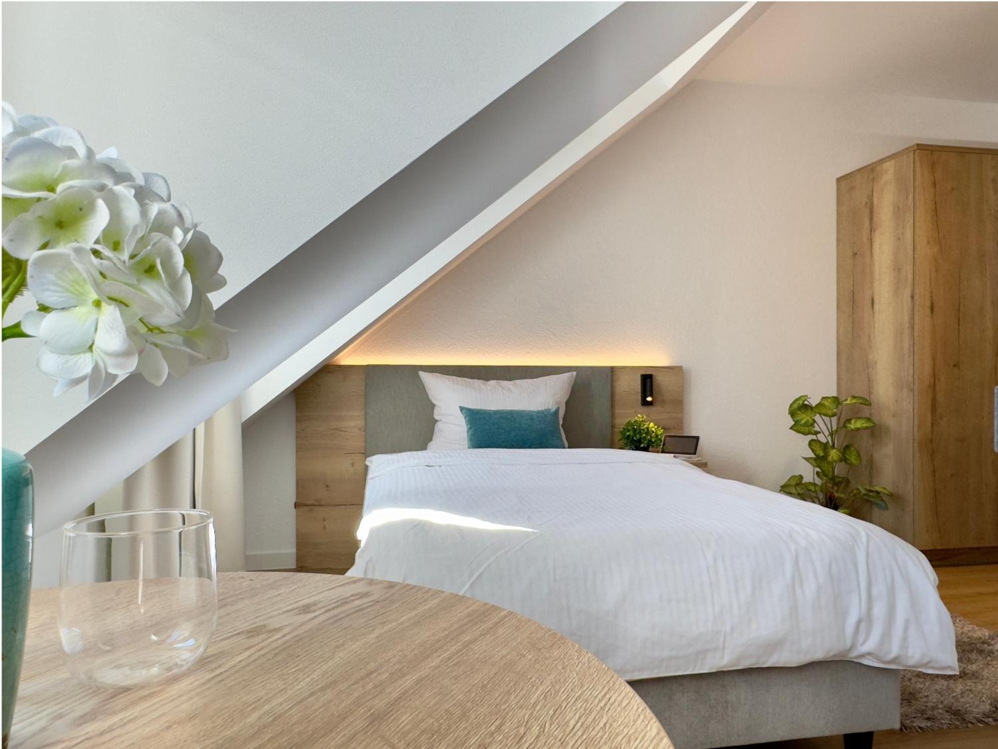 Living & Serviced Apartments By Blauer Wolf Gunzenhausen Buitenkant foto