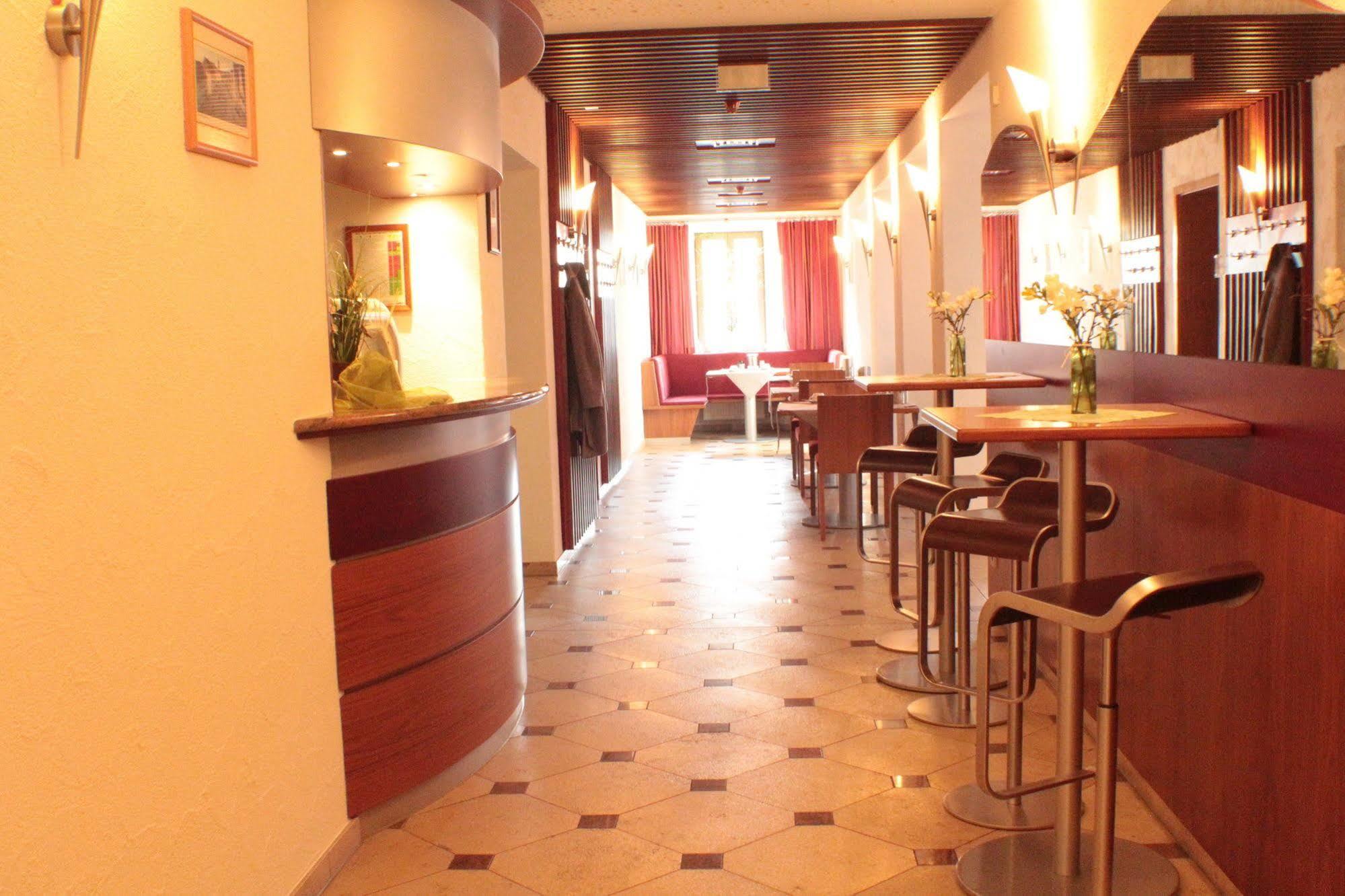 Living & Serviced Apartments By Blauer Wolf Gunzenhausen Buitenkant foto